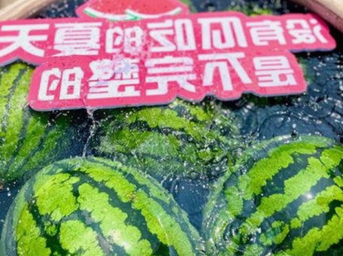 娱乐圈最新动态：明星隐私曝光引发热议